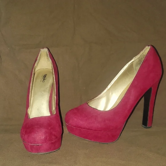 Pink Suede Stiletto Heels - Picture 1 of 3